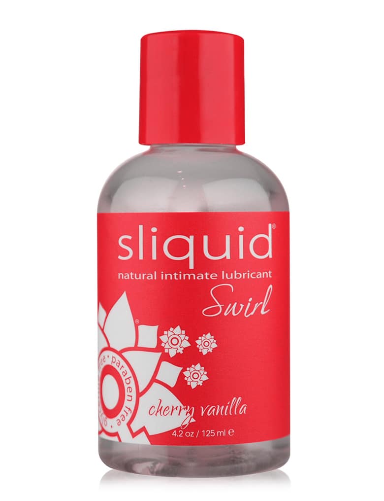 Buteleczka lubrykantu Sliquid Swirl o smaku wiśni i wanilii jest przezroczysta. Ma czerwoną nakrętkę i etykietę.
