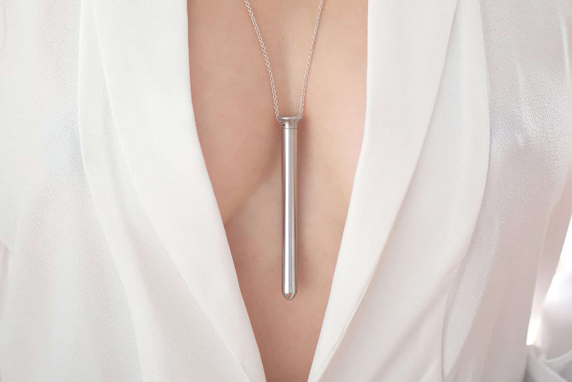 Crave Vesper miniwibrator naszyjnik – luksusowa biżuteria erotyczna | Recenzja