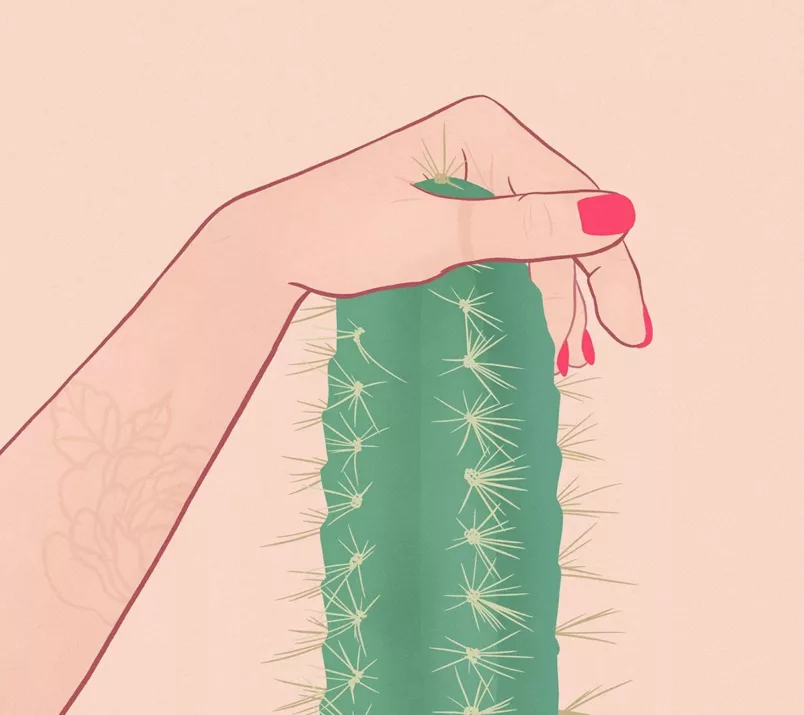 Na rysunku dłoń z czerwonymi paznokciami obejmuje czubek kaktusa o fallicznym kształcie.